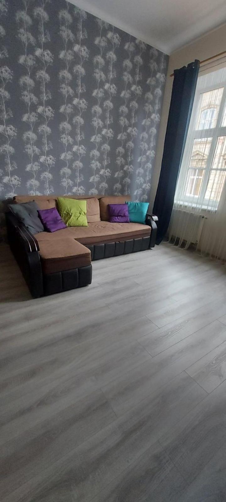 White Rooms On City Center Lviv Exterior photo