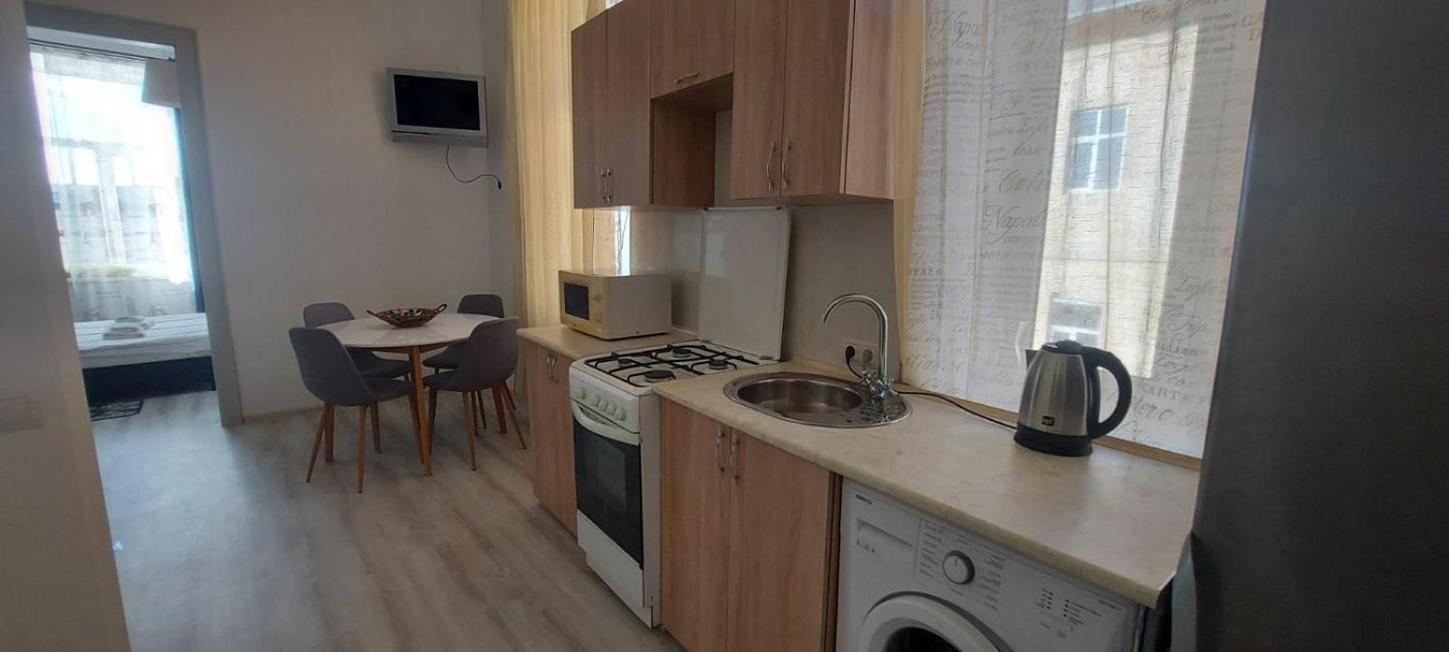 White Rooms On City Center Lviv Exterior photo