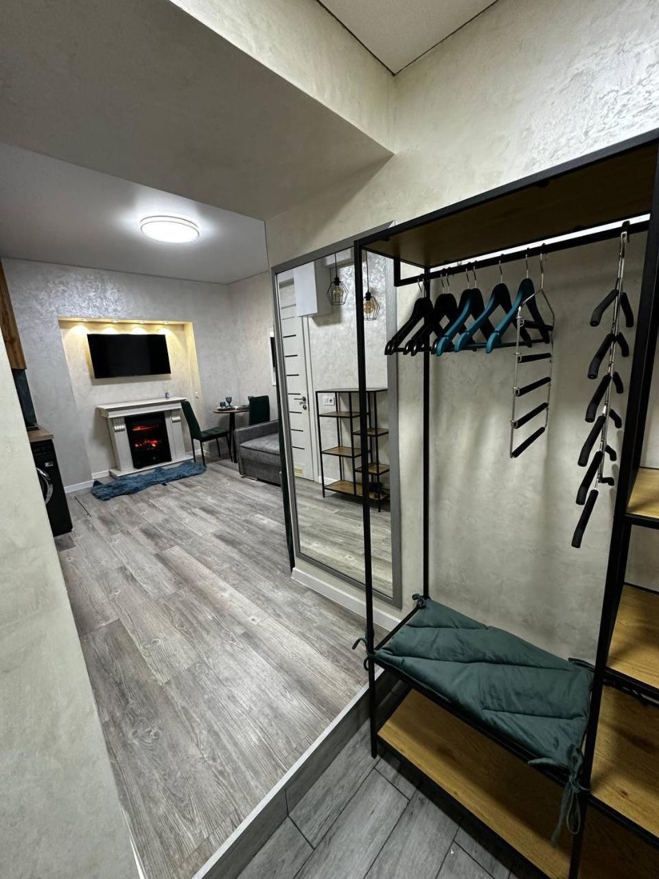 White Rooms On City Center Lviv Exterior photo
